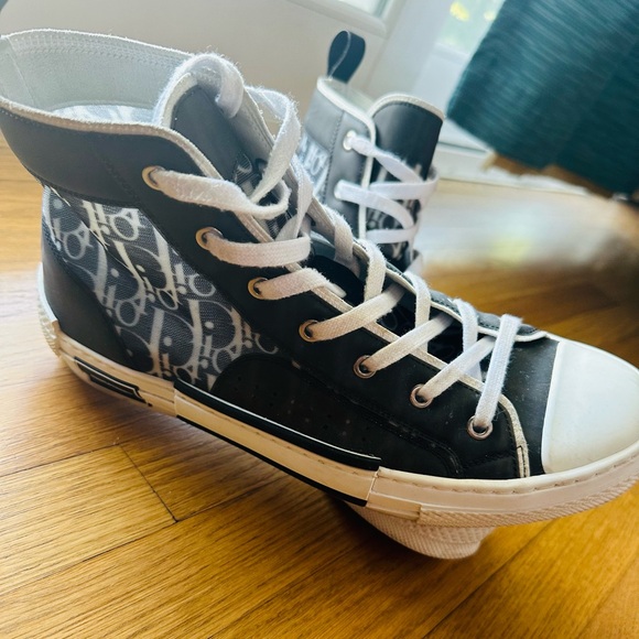 Christian Dior B23 high top sneaker - Picture 2 of 7